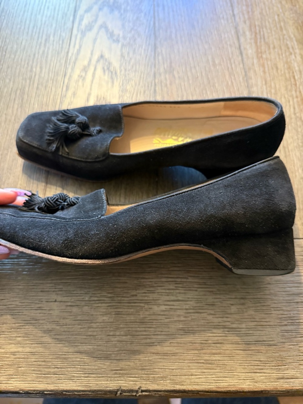 Salvatore Ferragamo black tassel suede heeled loafers - Picture 4 of 7